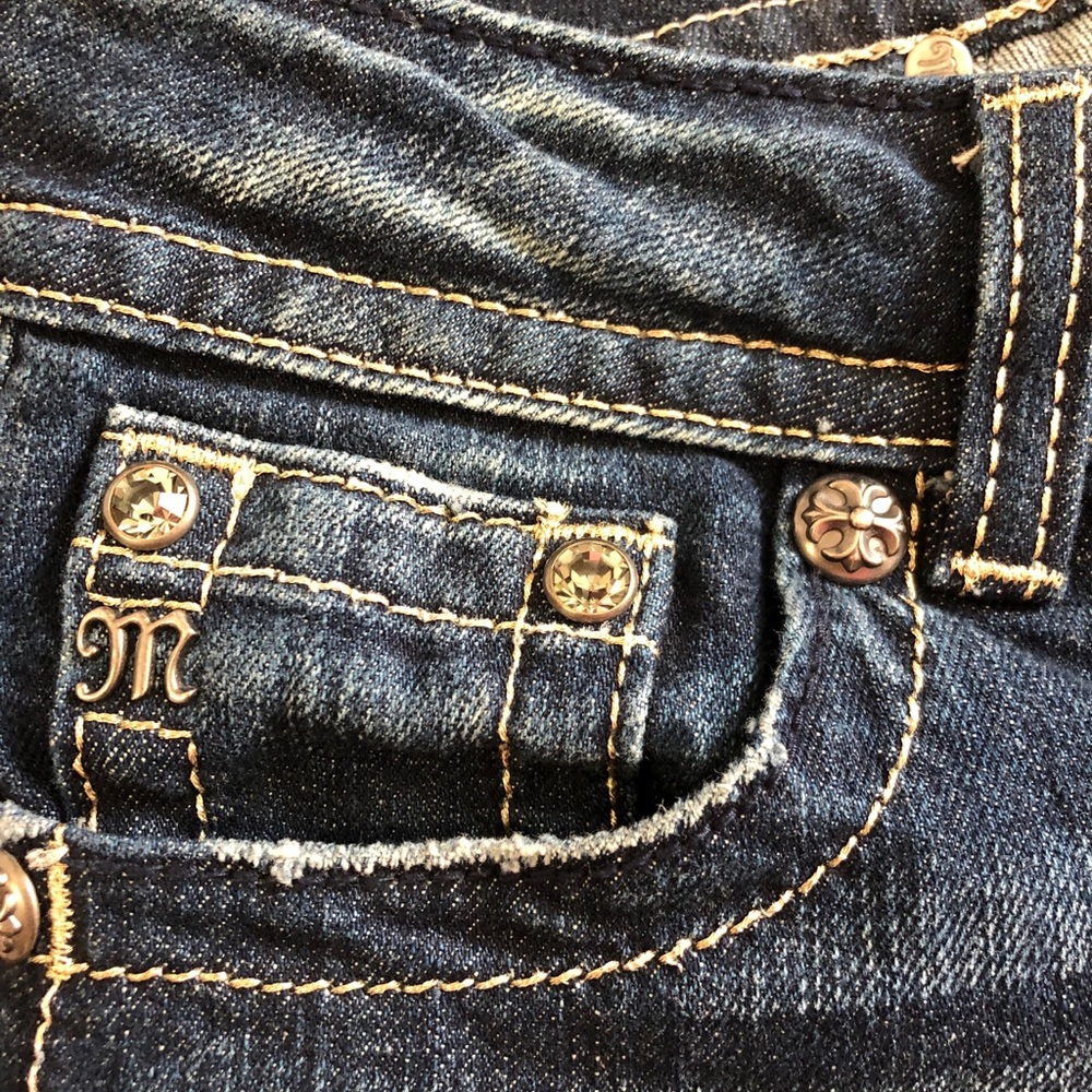 ✨SOLD✨Miss Me Bootcut Jeans - Picture 5 of 8